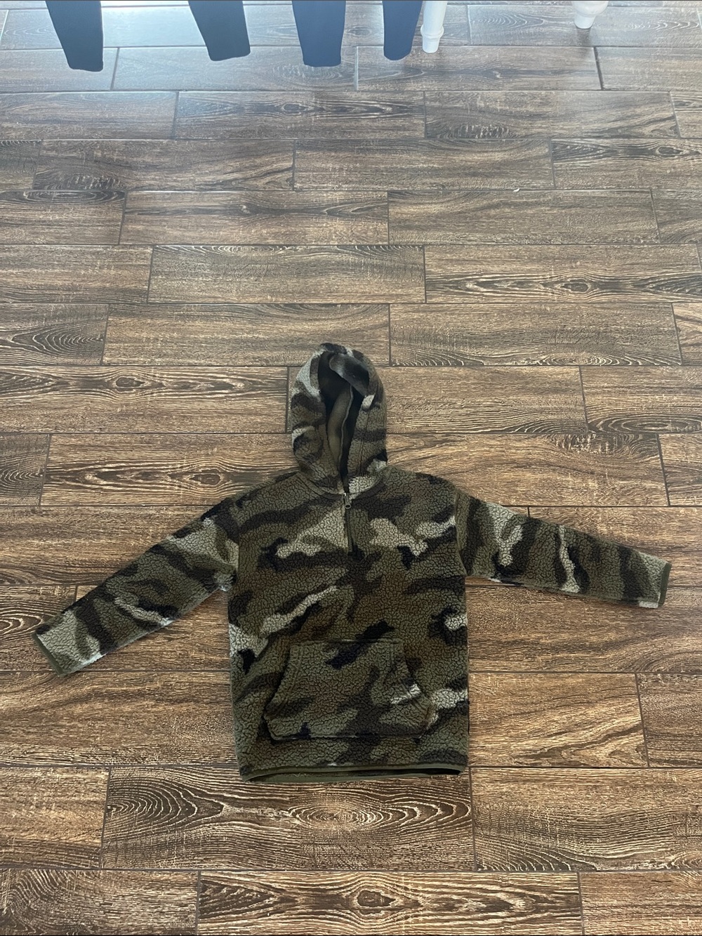Old Navy Kids Camouflage Sherpa Hoodie - Green and black.
